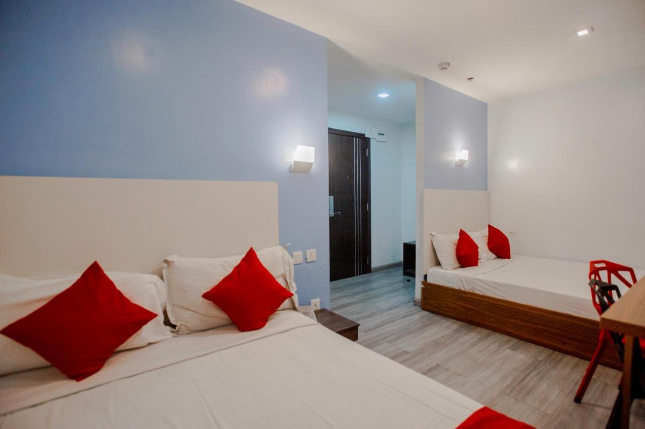 Oyo 666 Mc Hotel Fairview Cidade Quezon Exterior foto